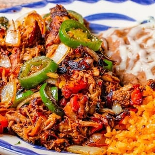 Lunch Carnitas a la Mexicana